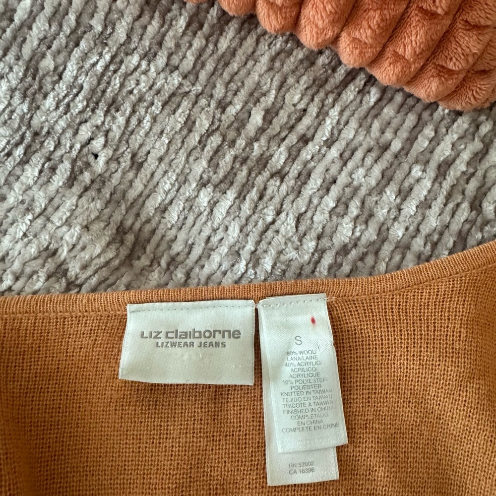 Cardigan 🌸 - Picture 7 of 7